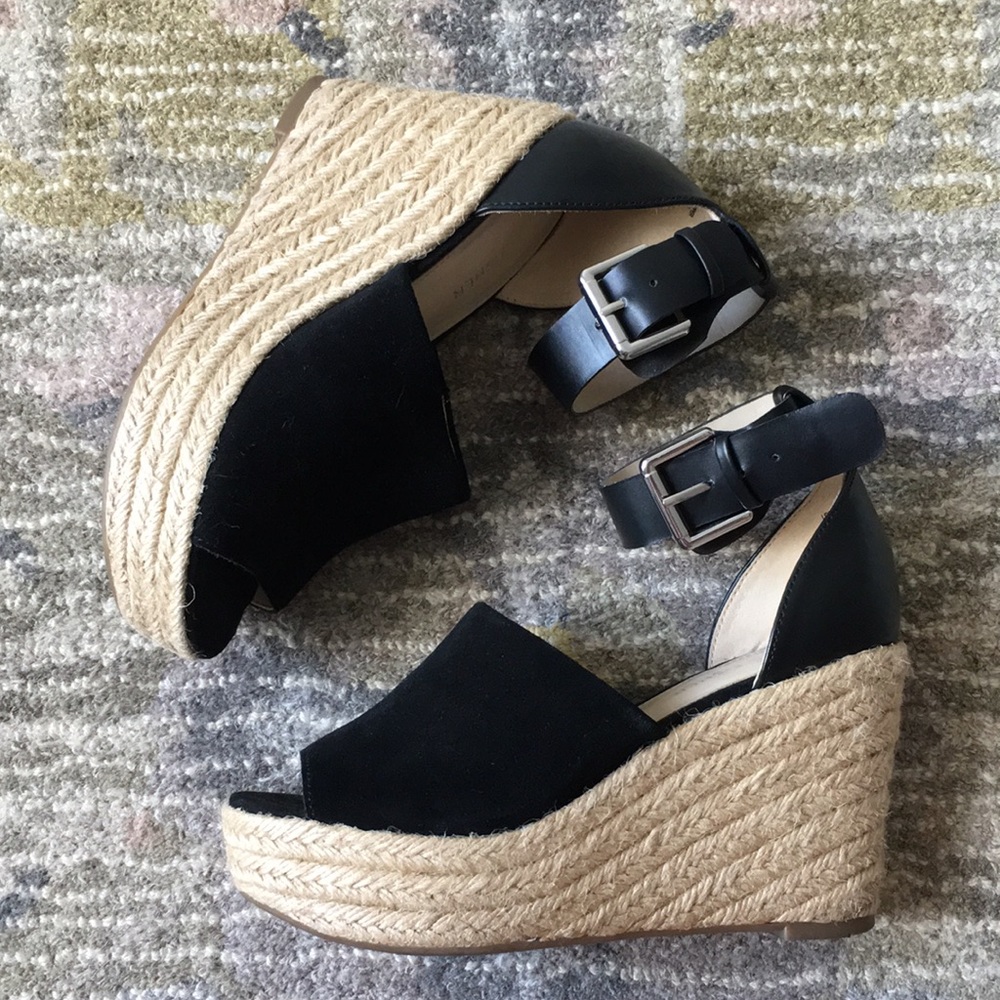 Marc Fisher 🖤 espadrille wedges